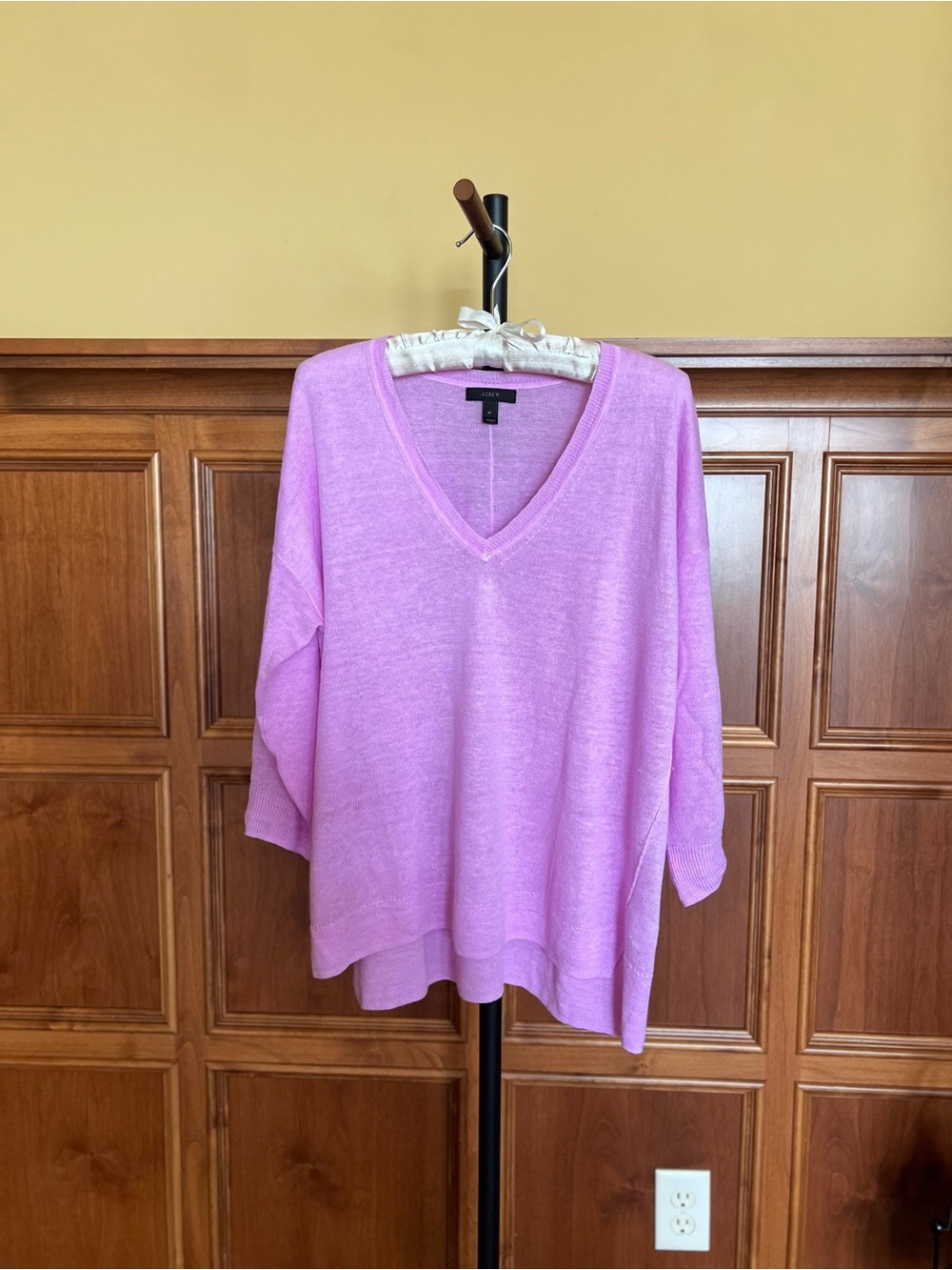 J. Crew Sweater 100% Linen V-Neck Cropped Sleeves Pink Size M